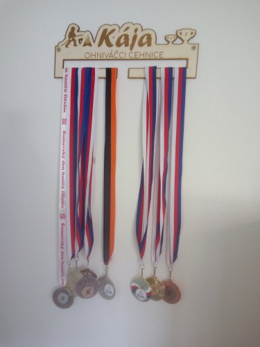 Věšák na medaile