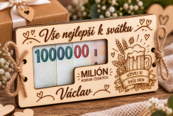 Dřevěná obálka k svátku s vlastním jménem